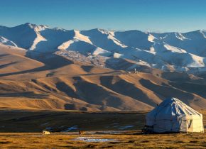 Erilainen Mongolia